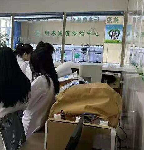 全自动阴道分泌物幸福宝APP污版下载器厂家走进神木市体检中心